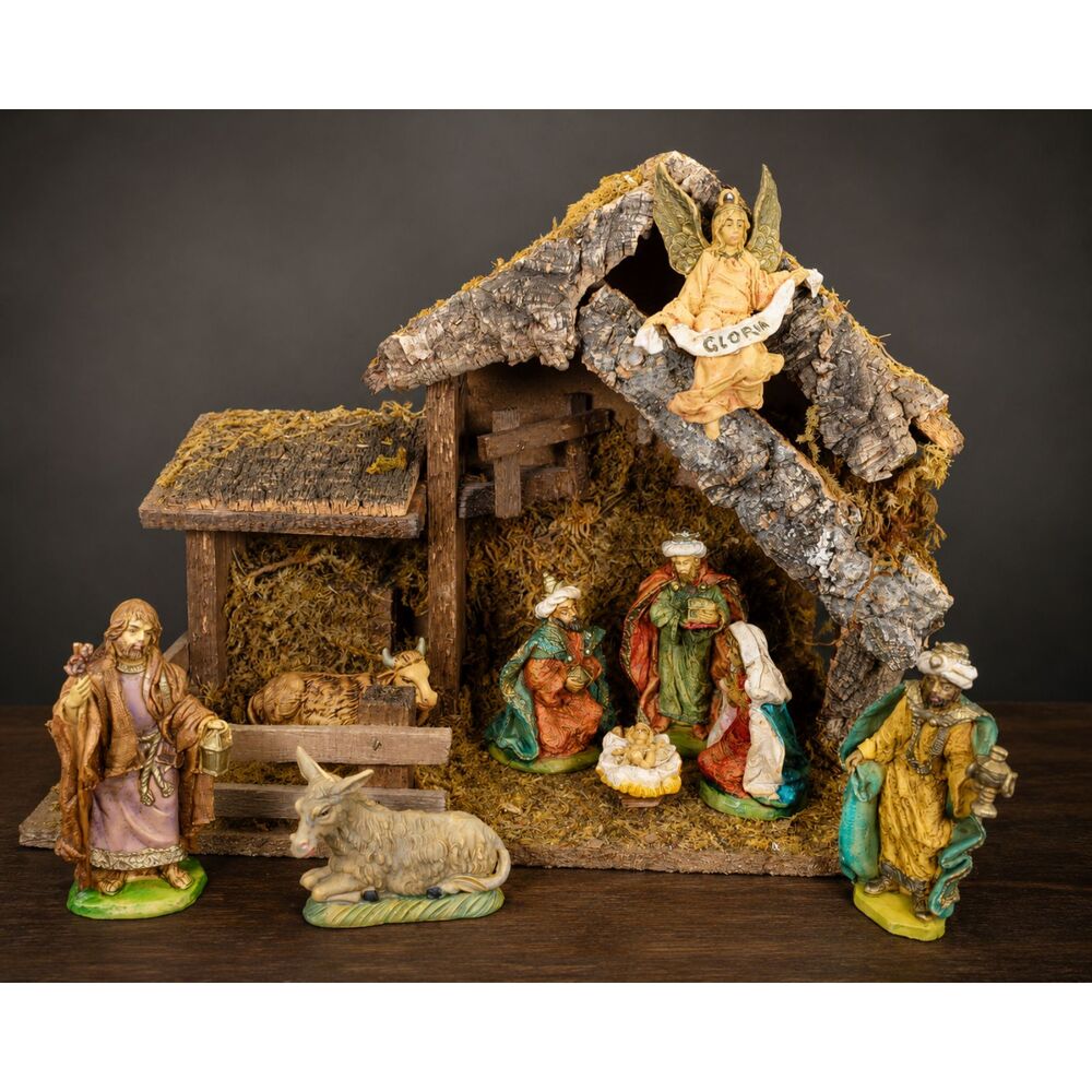 Vintage Fontanini Nativity Set Italy Music Box Stable 9 Figures 1950s